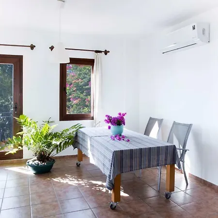 House 度假居 *